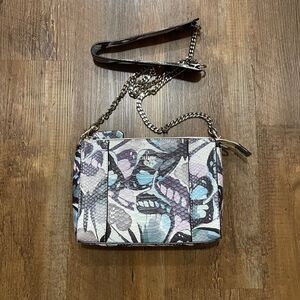 Guess Kamryn Butterfly Convertible Crossbody Bag
